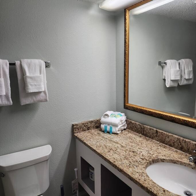 Oceanfront Efficiency T1104 Lejlighed Myrtle Beach Eksteriør billede